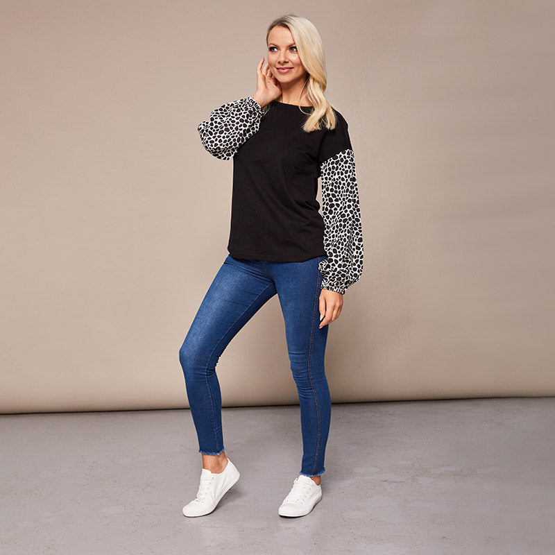 Gina Giraffe Print Top Black