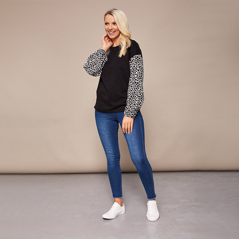 Gina Giraffe Print Top Black
