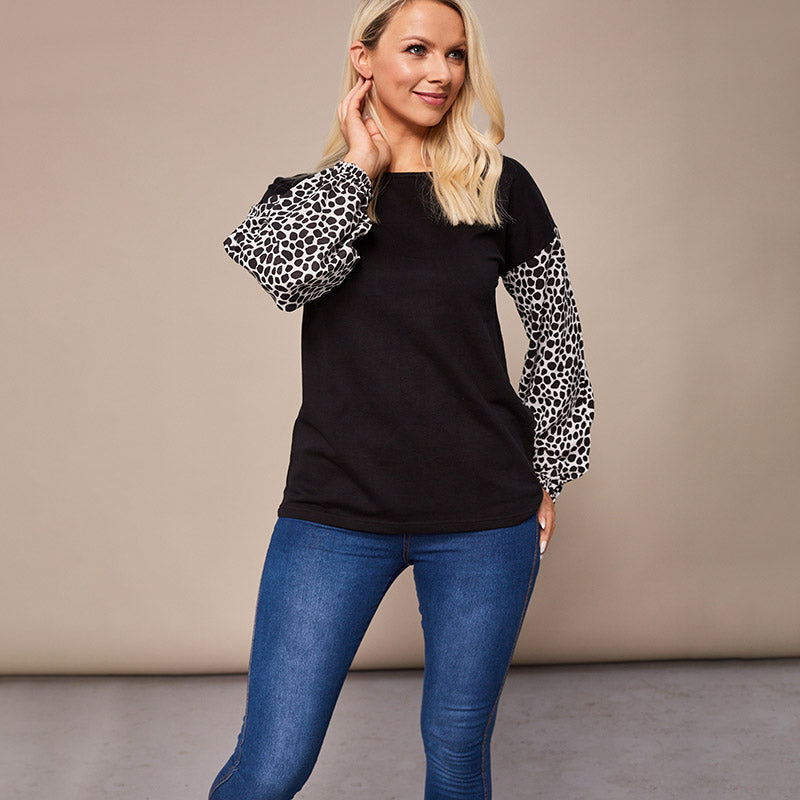 Gina Giraffe Print Top Black