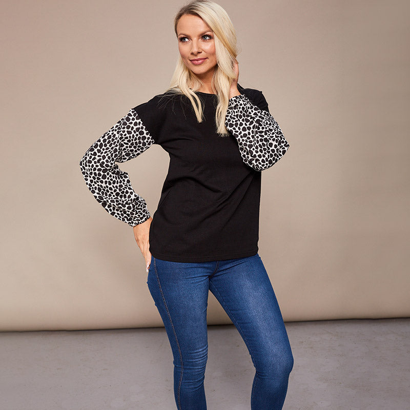 Gina Giraffe Print Top Black
