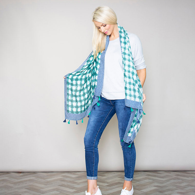 Pia Scarf Tassel (Green)