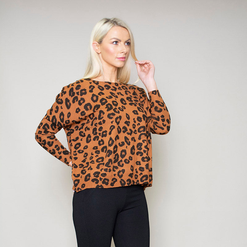 Tina Leopard Jumper