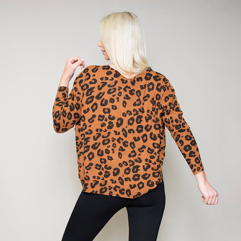Tina Leopard Jumper