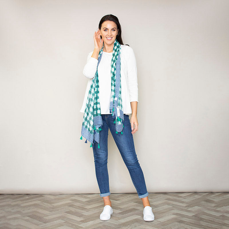 Pia Scarf Tassel (Green)