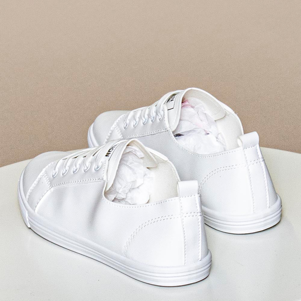 Sally Minimal Trainer (White)
