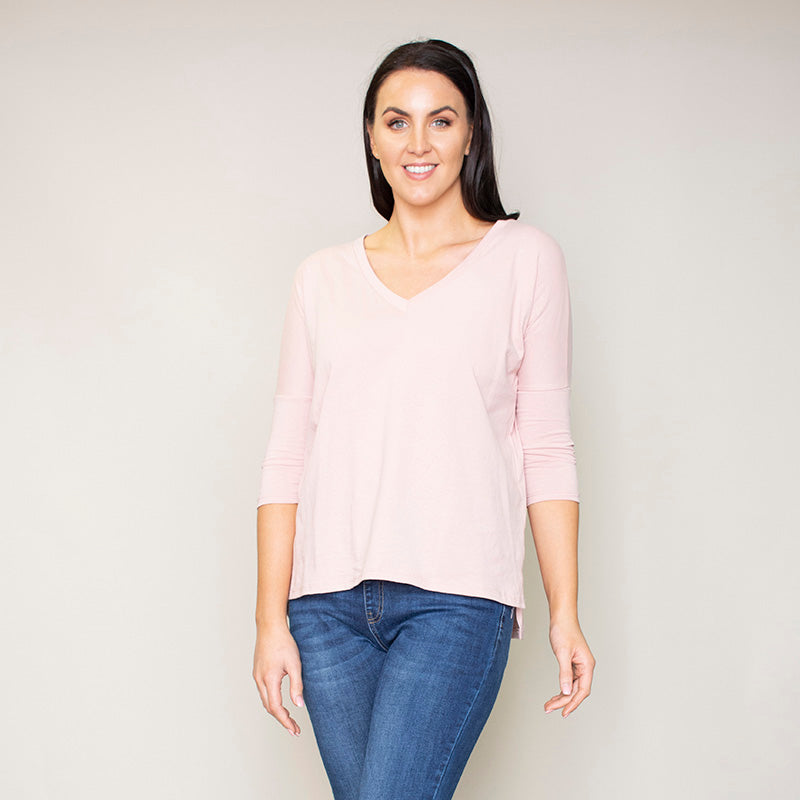 Perry Relaxed Fit V Neck Top (Blush)