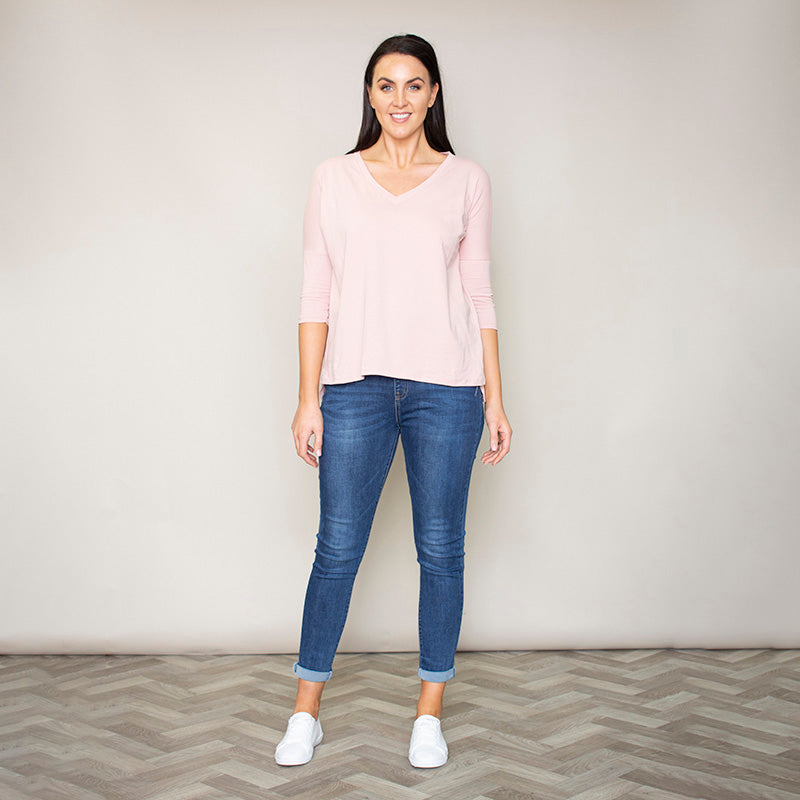 Perry Relaxed Fit V Neck Top (Blush)