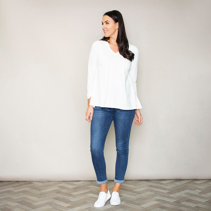 Sonia Swing V-Neck Top (Vanilla)