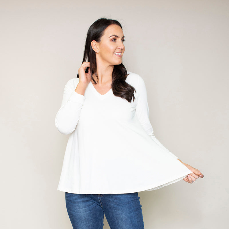 Sonia Swing V-Neck Top (Vanilla)