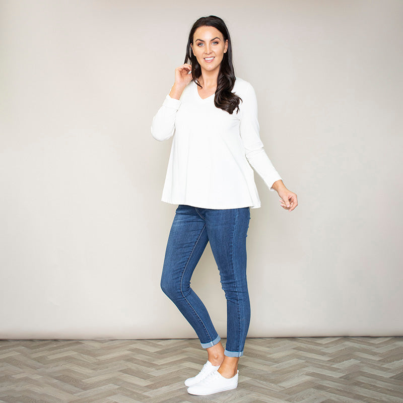 Sonia Swing V-Neck Top (Vanilla)