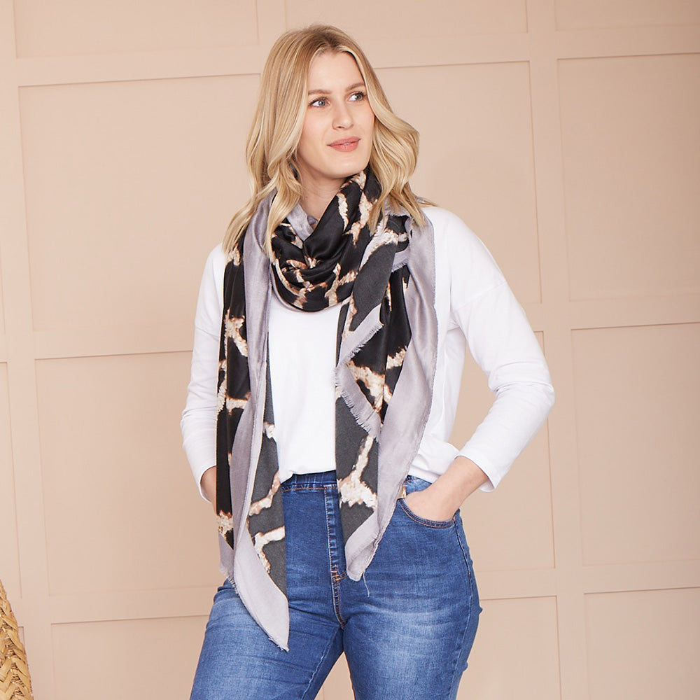 Sara Print Scarf (Taupe)