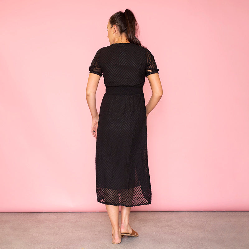 Rio Chevron Midi Dress (Black)
