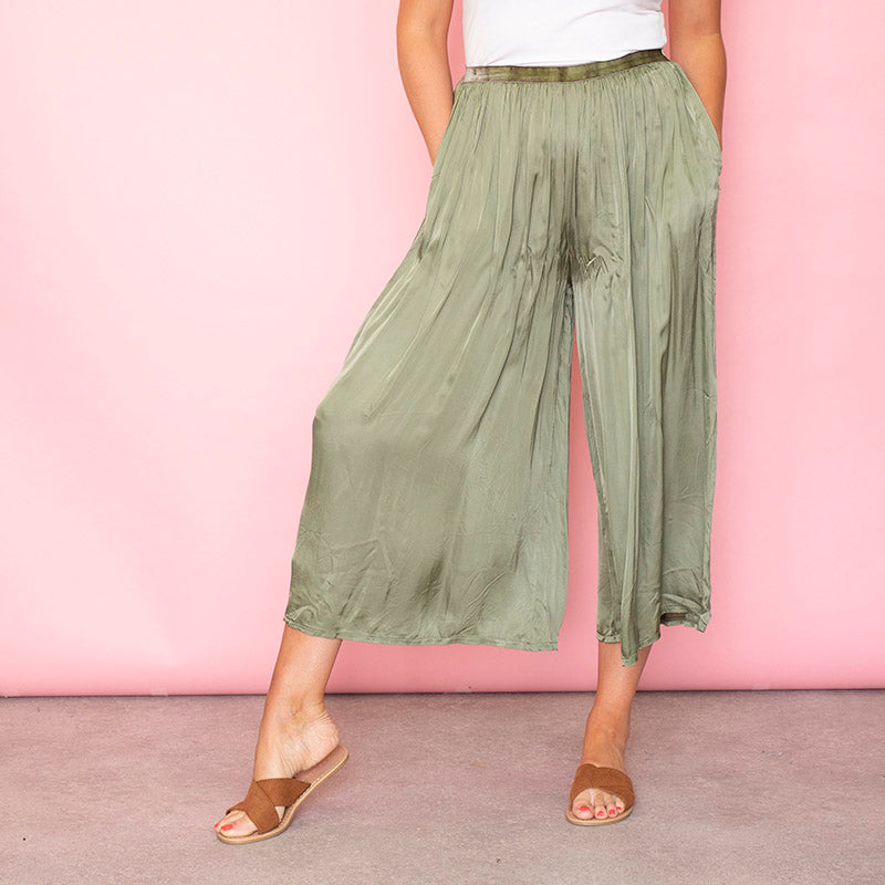 Aly Loose Elastic Waist Trousers Khaki - The Casual Company