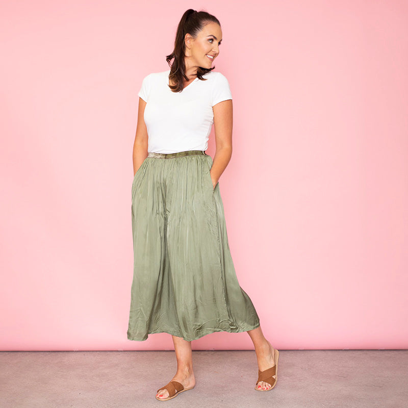 Aly Loose Elastic Waist Trousers Khaki - The Casual Company