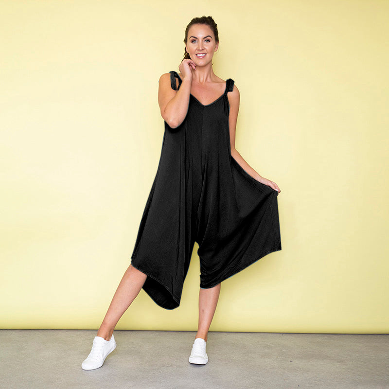 Frankie Relaxed Fit Jumpsuit (Black)