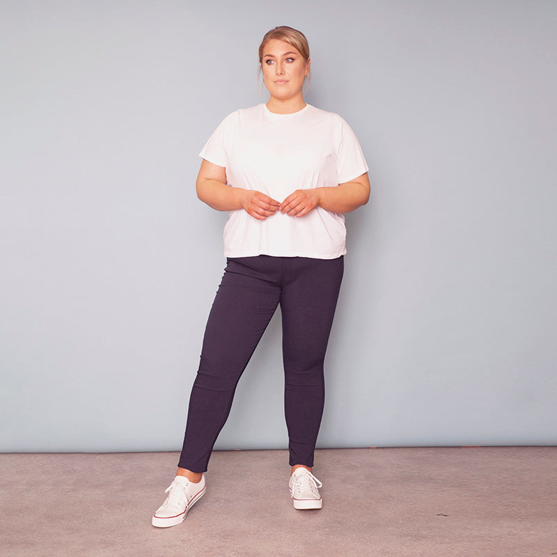 Pia Trousers (Navy)