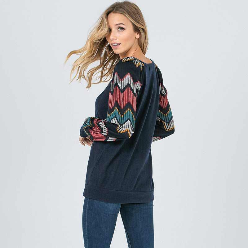 Natalie Chevron Top Navy - The Casual Company