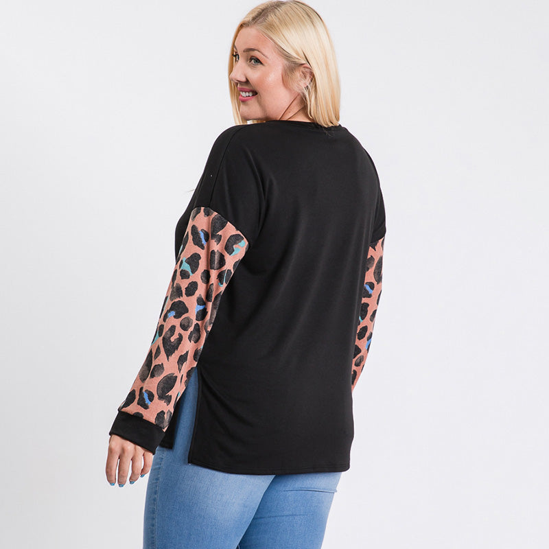 Leslie Leopard Sleeve Top