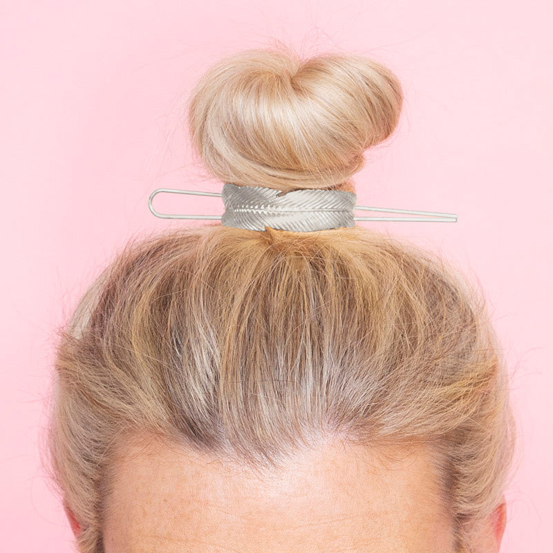 Lauren Feathered Messy Bun (Silver)