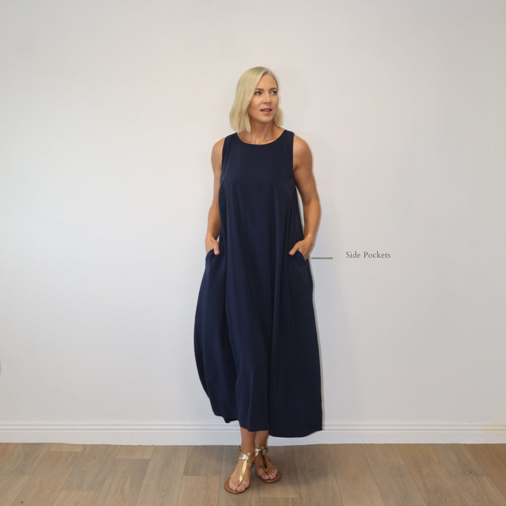 Amber Navy - Side Pockets