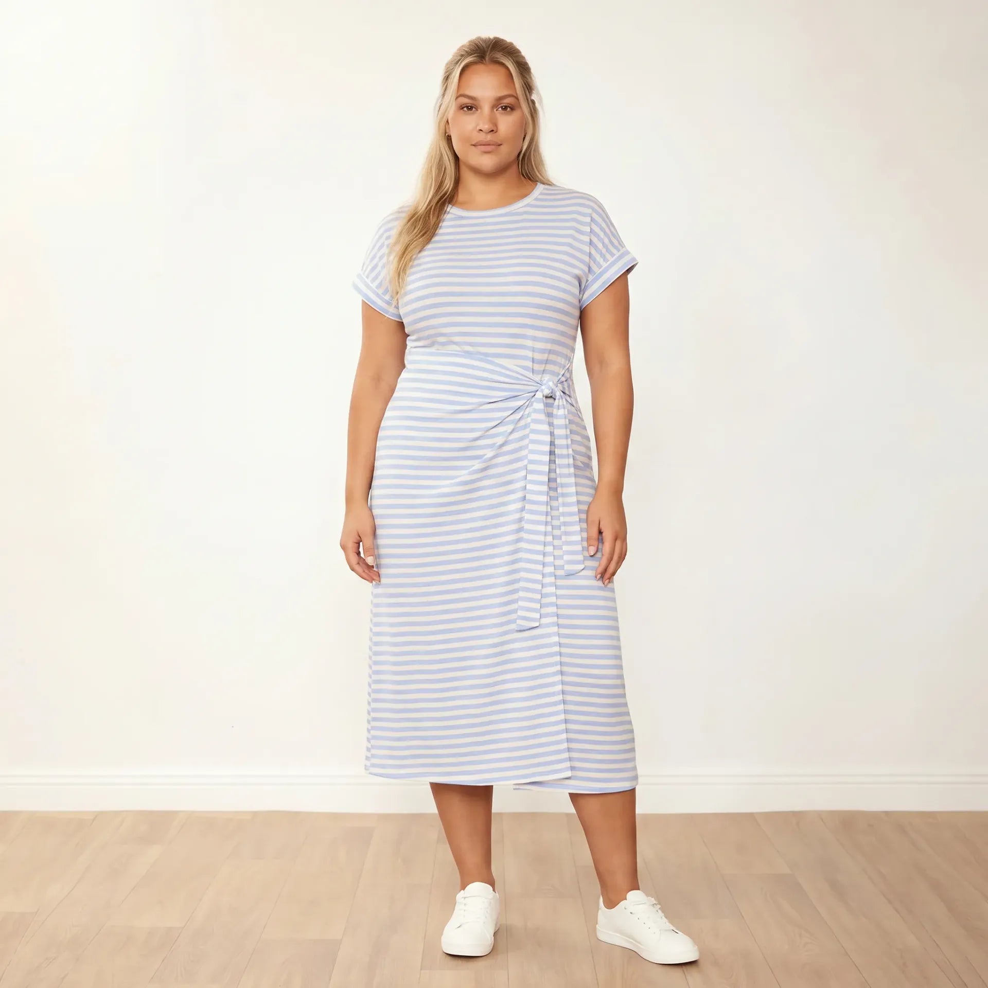 Plus-size photoshoot for Lenny Dress