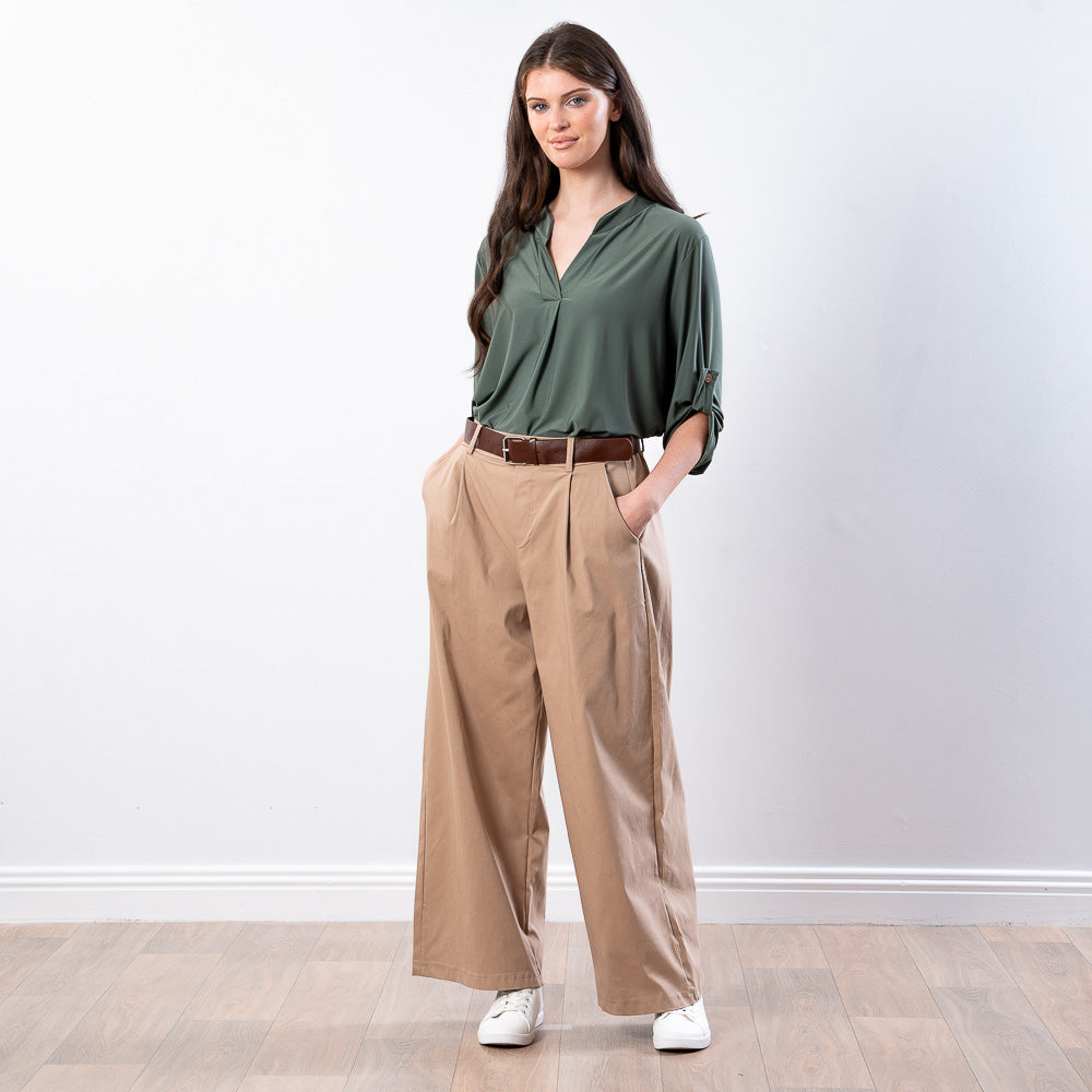 Nora Wide Leg Trousers (Sand)
