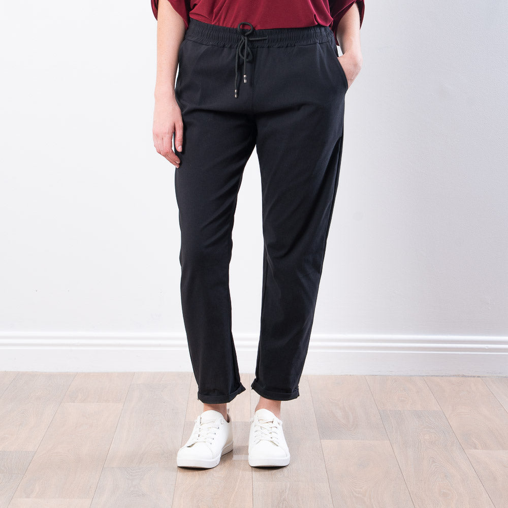 Stella Jogger (Black)