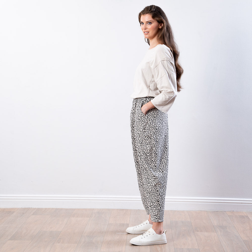 Deana Trousers (Cream)