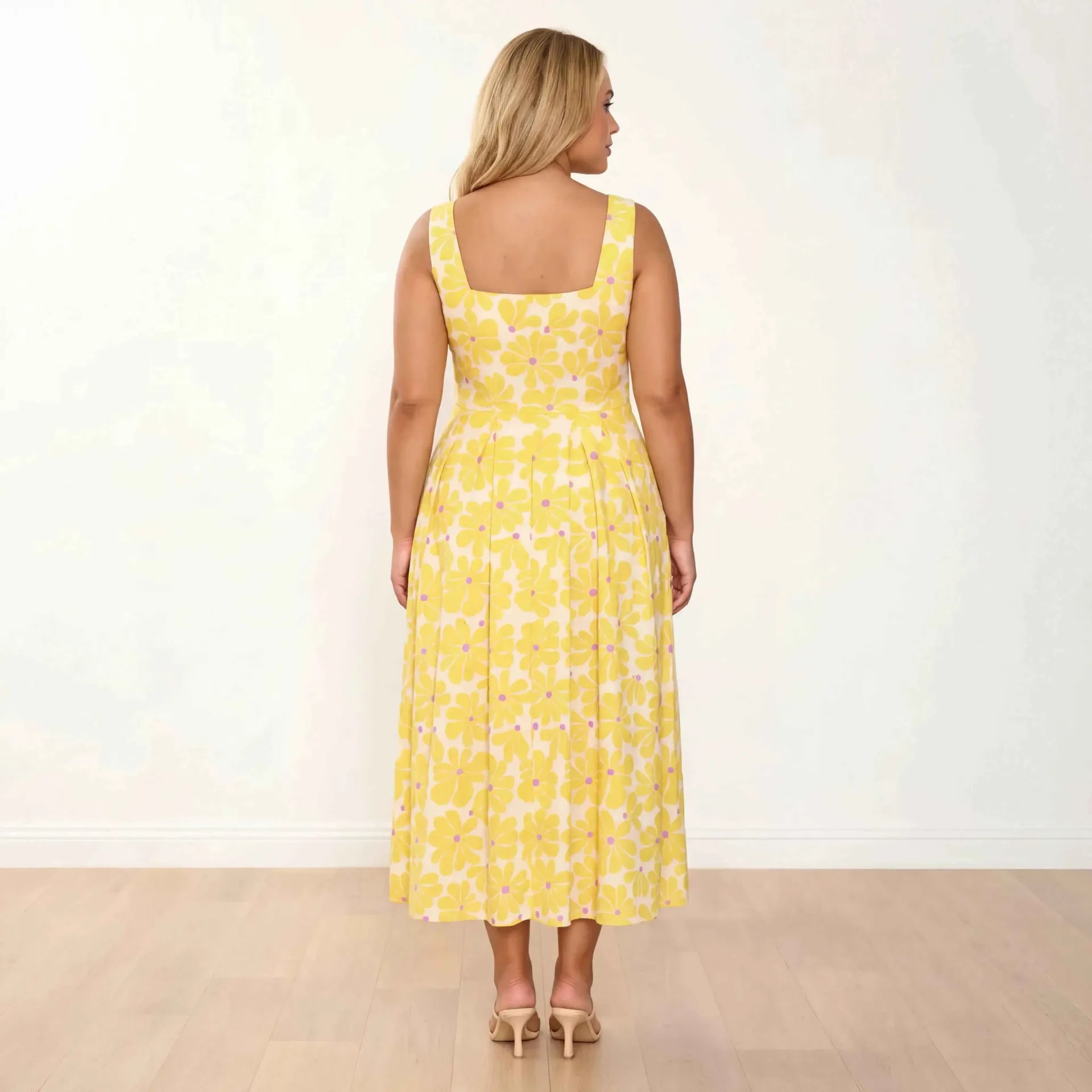 Maddie Dress Lemon Daisy - Plus Size XXL - Back view