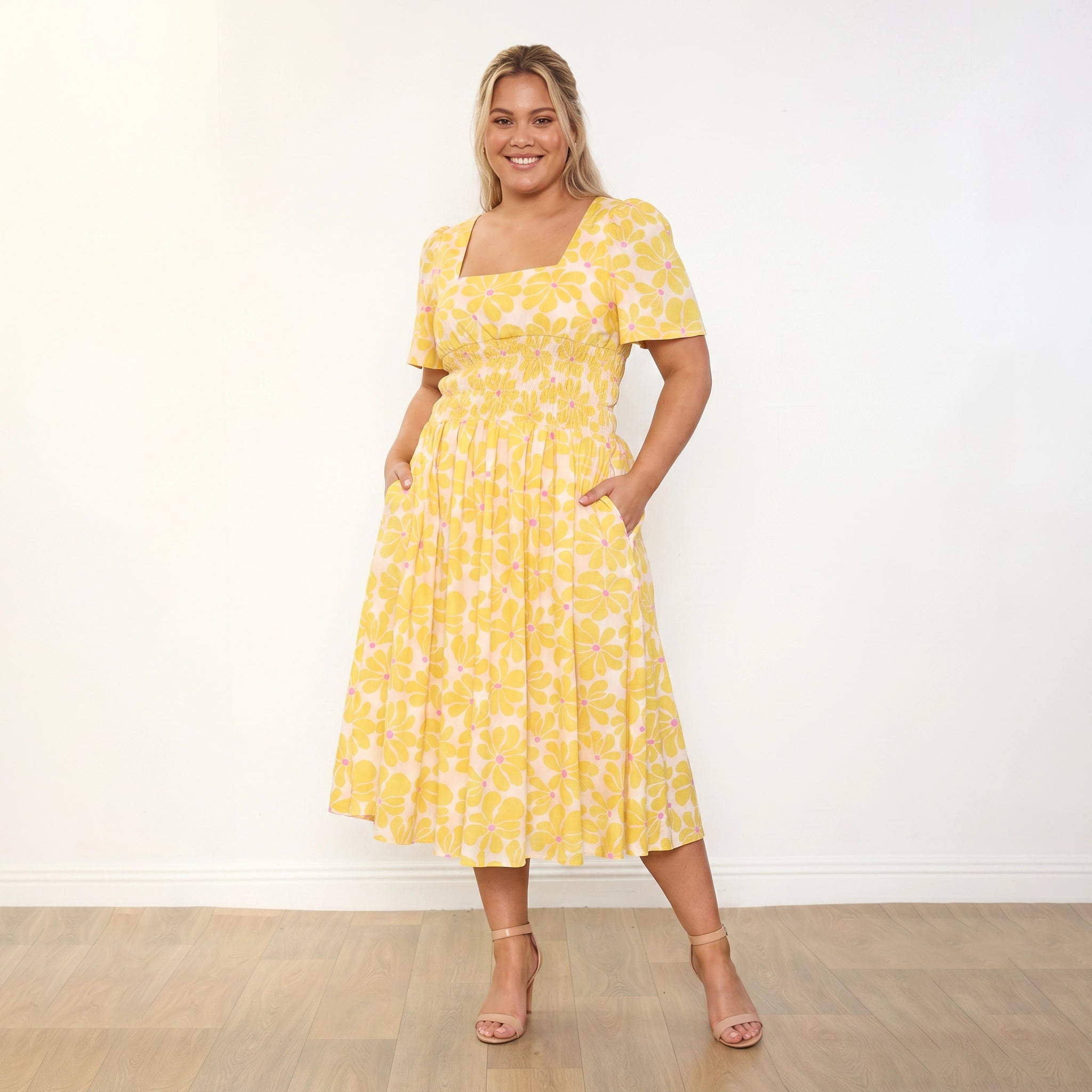 Iris Dress in yellow daisy print – women's dress – view 4