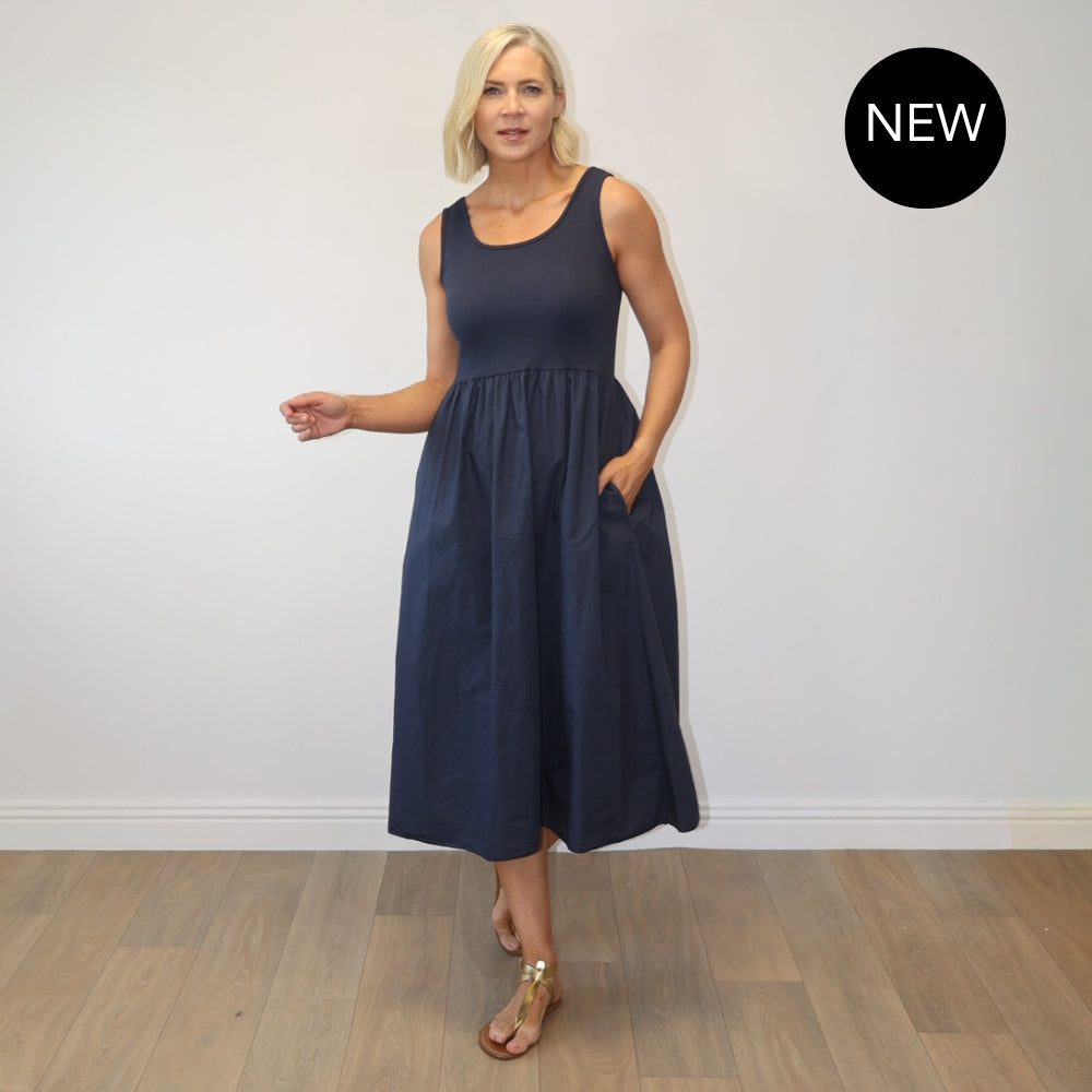 Amara Ribbed Dress (Navy)
