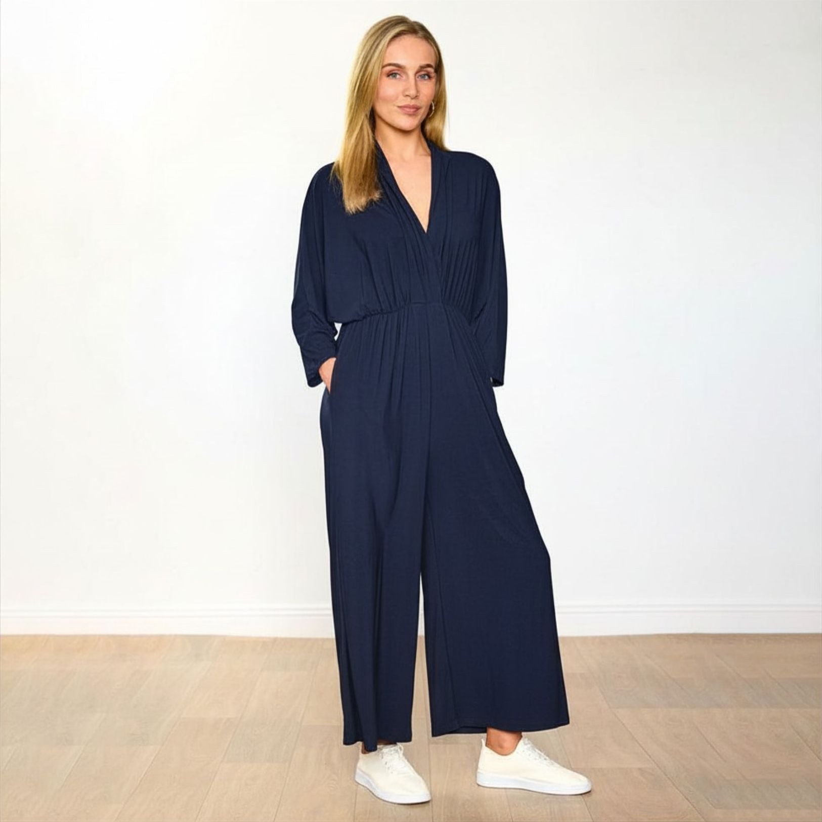 Vogue Jumpsuit (Navy)