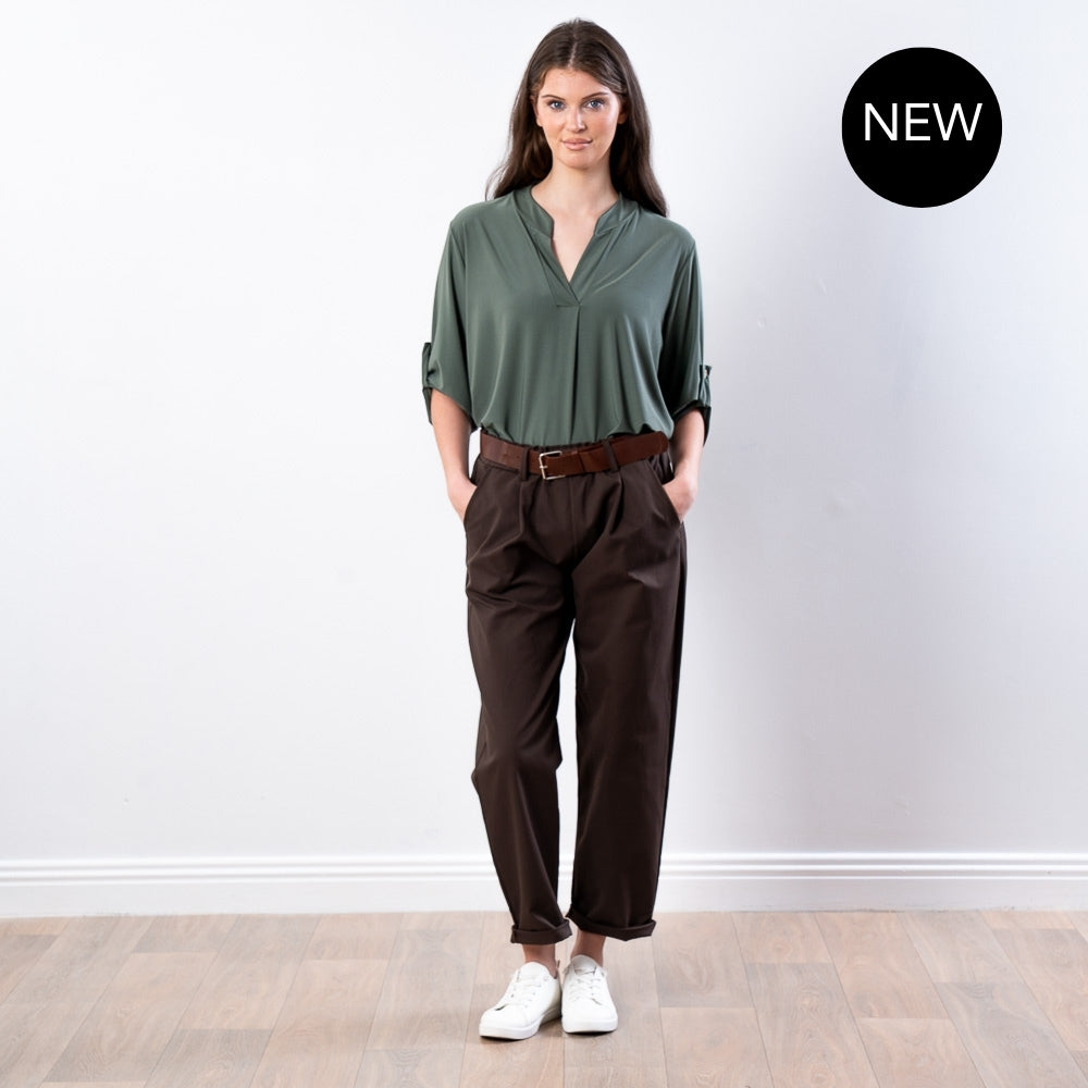 Arya Tapered Trousers (Brown)