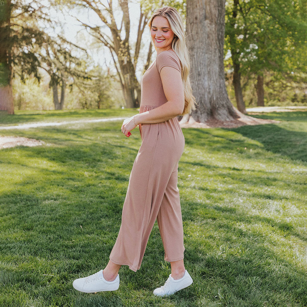 Quinnie Jumpsuit (Tan)