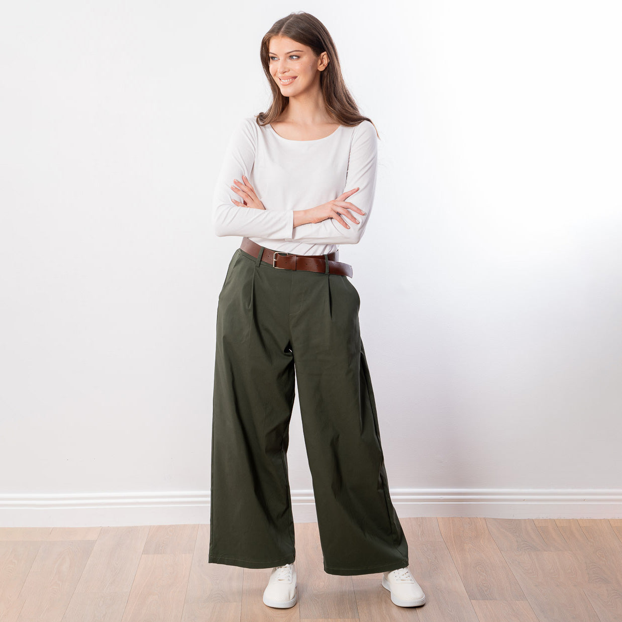 Nora Wide Leg Trousers (Khaki)