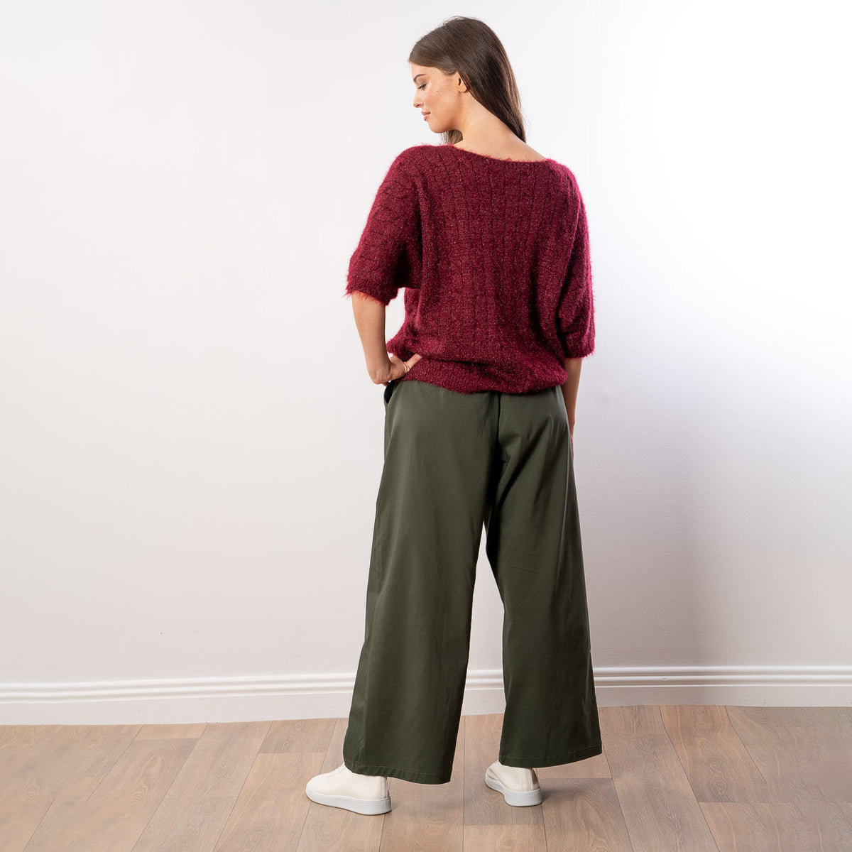 Anna V Neck Top (Wine)