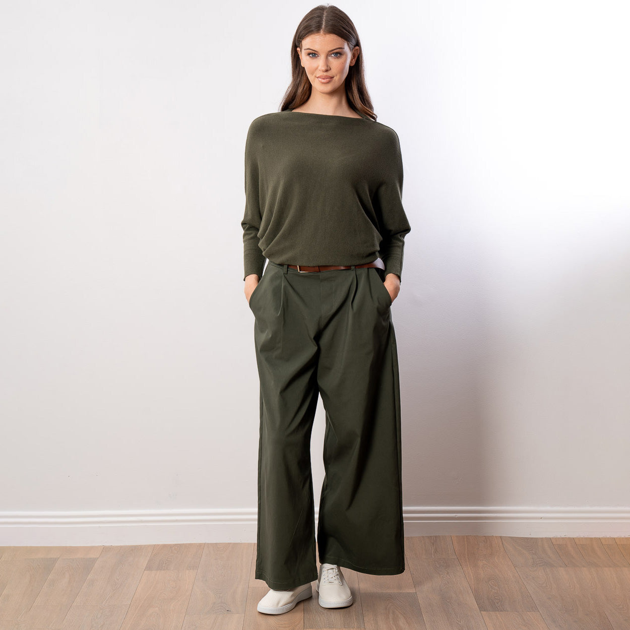 Mariah Batwing Fine Knit Top (Khaki)
