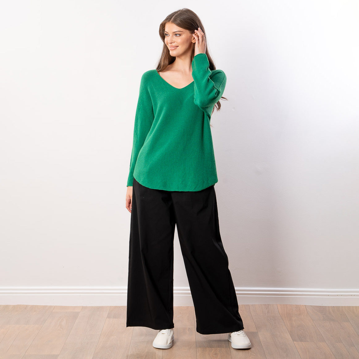 Kylie V Neck Jumper in green – v neckline, long sleeves, image 3