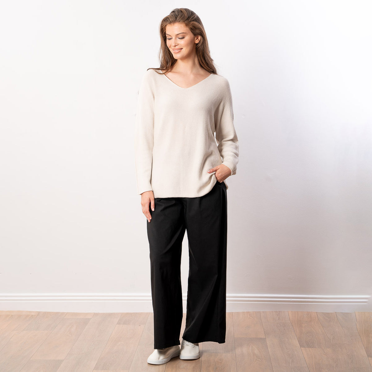 Kylie V Neck Jumper in cream – v neckline, long sleeves, image 3