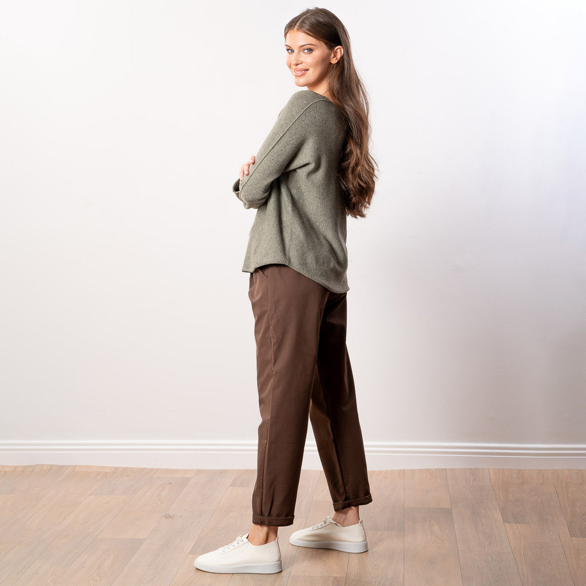 Kylie V Neck Jumper in khaki – v neckline, long sleeves, image 9