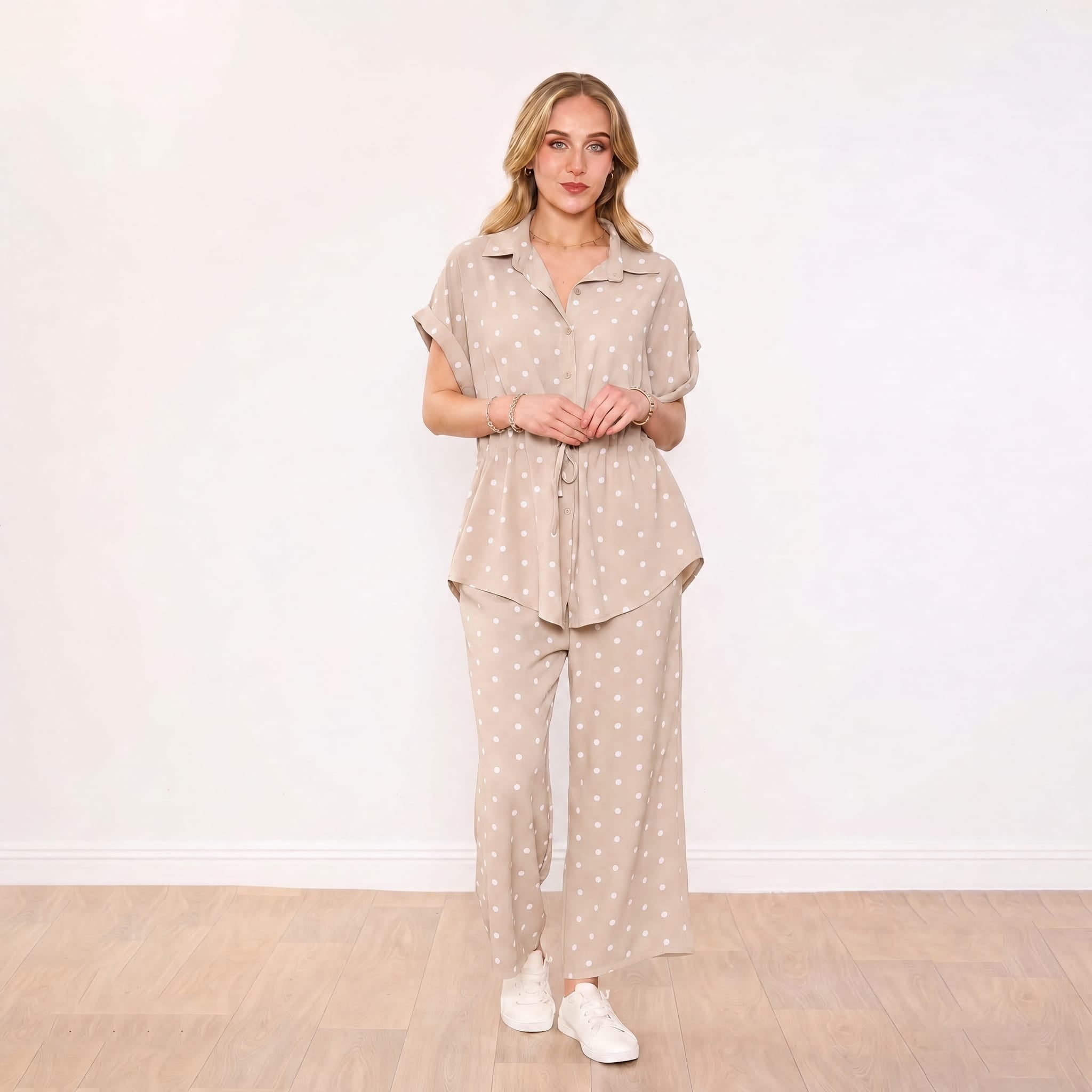 Darcey Co-Ord (Stone Polka Dot)