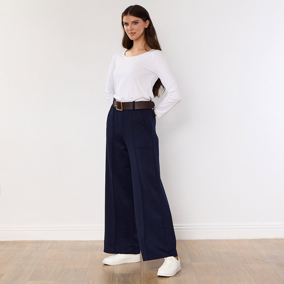 Ellana Trousers (Navy)