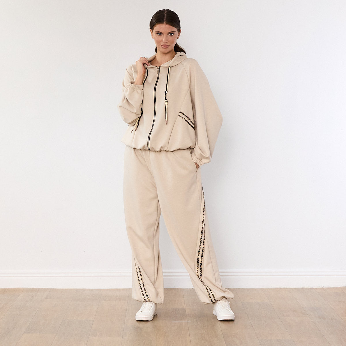 Kaelin Leopard Stripe Co-ord (Beige)