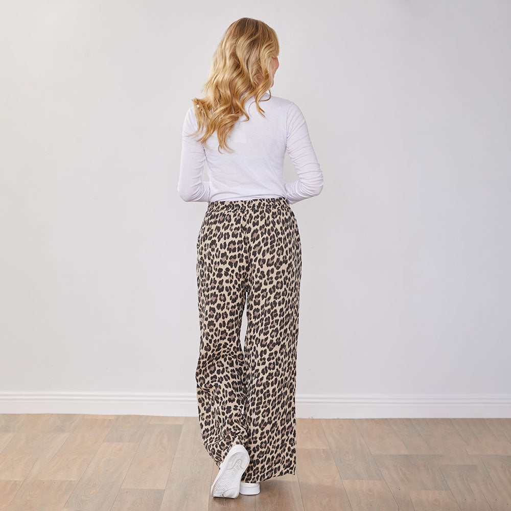 Lara Trousers (Leopard)