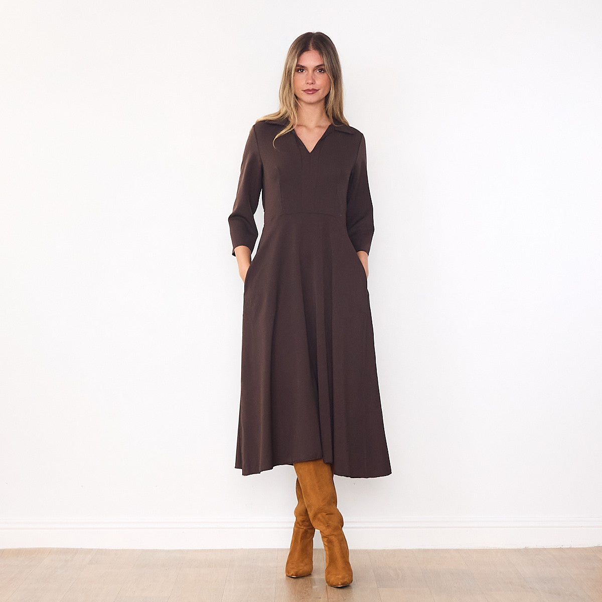 Linda Collar Dress (Brown)