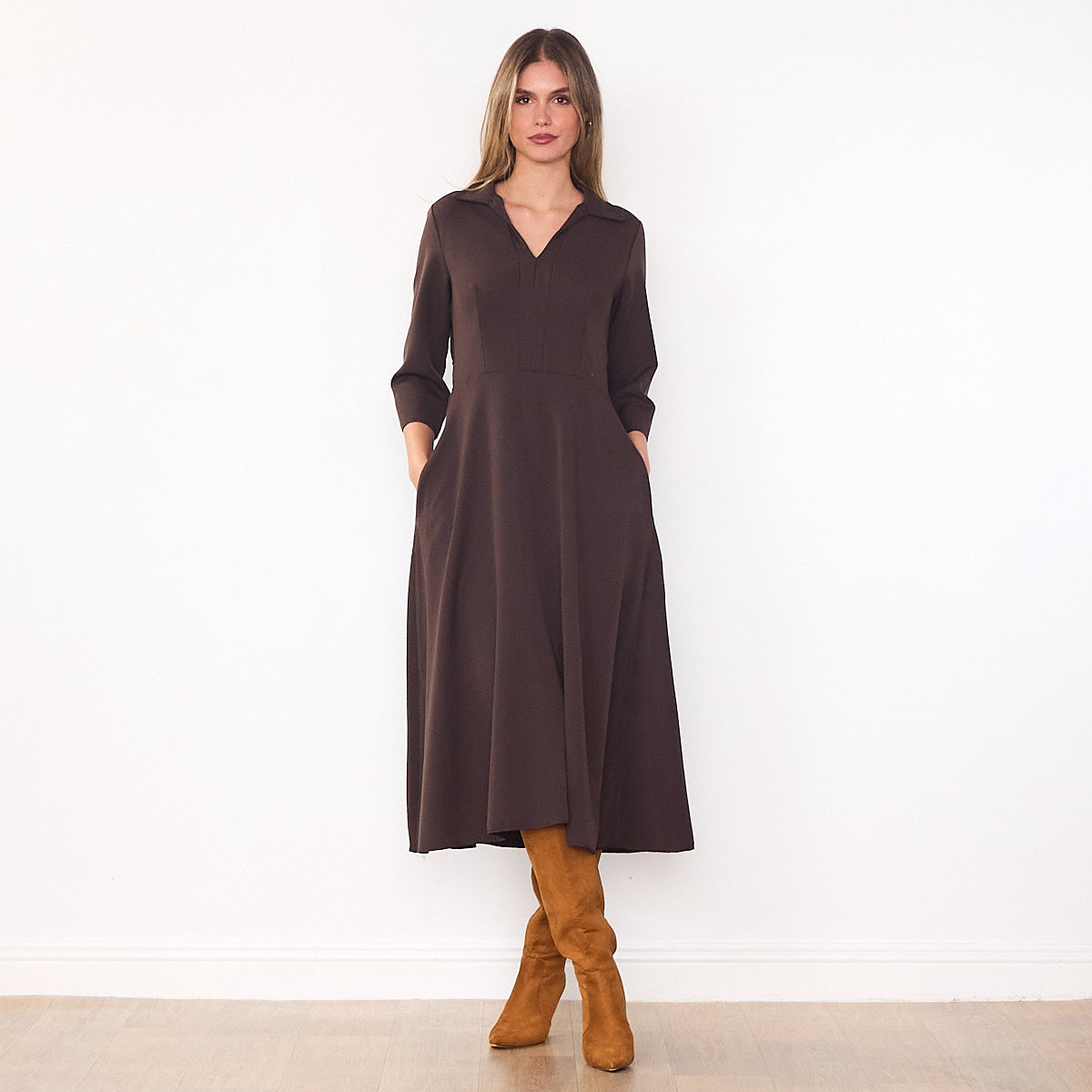 Linda Collar Dress (Brown)