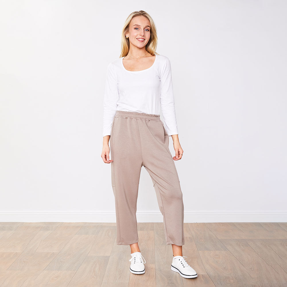 Marley Trousers Almond & Olive (2 for €60)