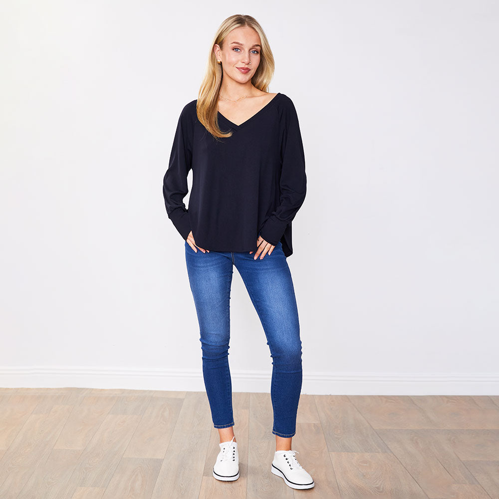 Robyn Top Black & Navy (2 for €40)