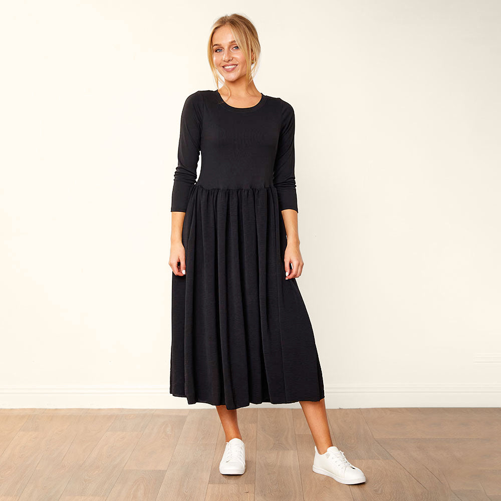 Ronsen Dress (Black)