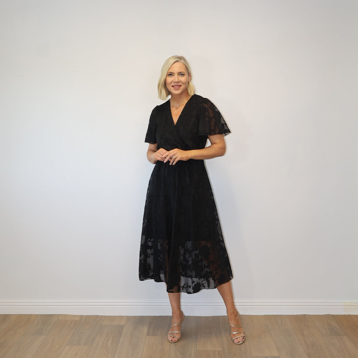 Rosie Floral Wrap Dress (Black)